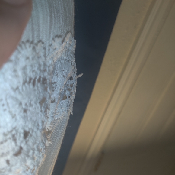 Charlotte Russe White V-neck blouse - Picture 6 of 6